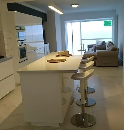 Lounge Zeedijk Остенде